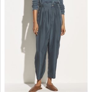 Cropped Silk Habotai Trouser in Sea Leaf - 6